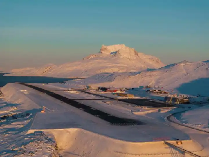 Aviation updates: Greenland opens for business while South Korea spends big on defence